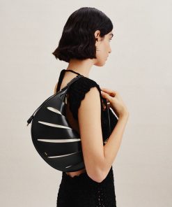 Alternative view of Jana Hollow Out Shoulder Bag - Black