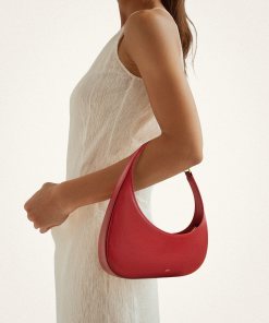 Alternative view of Harlee Shoulder Bag - Red