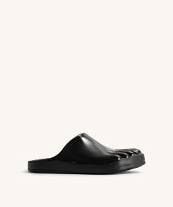 Hayley Toe Model Flat Mules - Black