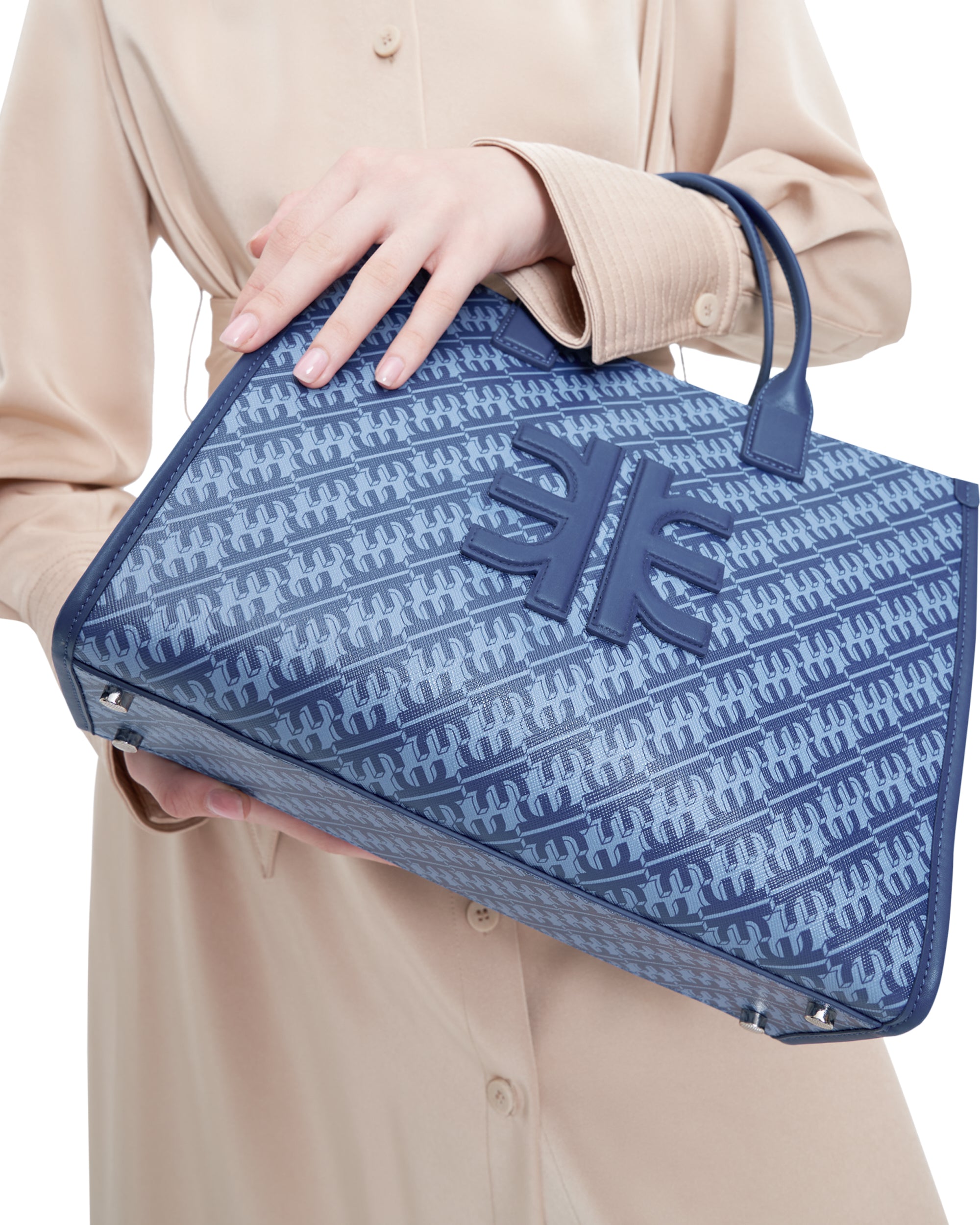 FEI Medium Tote Bag - Navy - Image 7