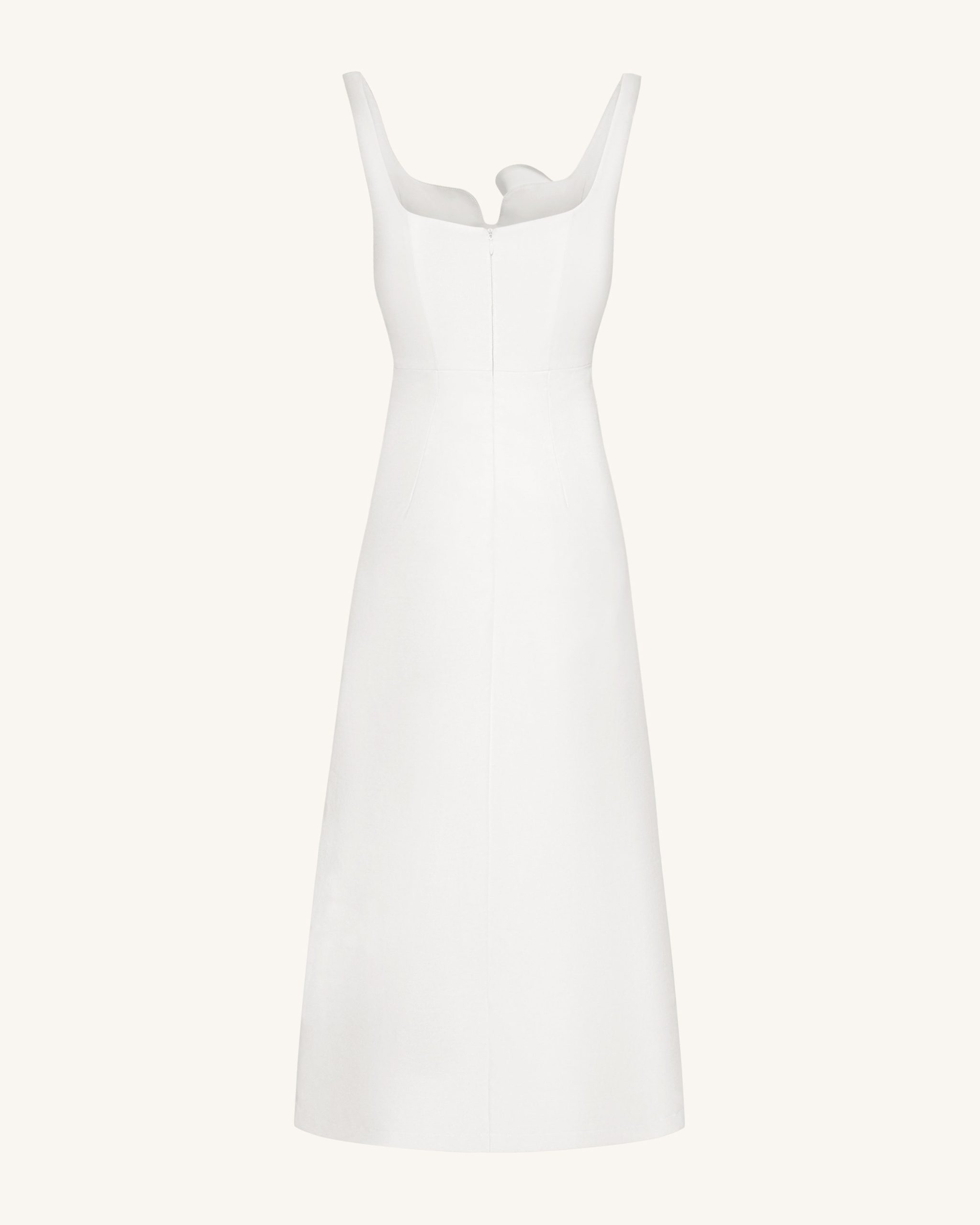 3D Vine-Appliqué Asymmetric Sweetheart Gown - White - Image 5